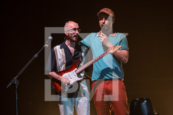 16/06/2022 - Lorenzo Pasini, guitarist and Riccardo Zanotti voice of the Pinguini Tattici Nucleari - PINGUINI TATTICI NUCLEARI - CONCERTI - BAND ITALIANE