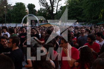 2022-06-18 - Pogo in the crowd at Modena City Ramblers' concert - MODENA CITY RAMBLERS @ NXT STATION - CONCERTS - ITALIAN MUSIC BAND
