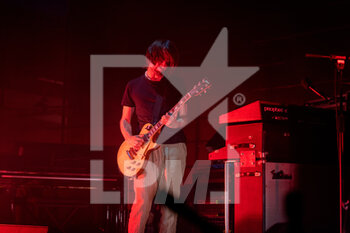 2022-07-18 - Jonny Greenwood, The Smile, bass and guitar - THE SMILE LIVE AT ROMA SUMMER FEST - CONCERTS - MUSIC BAND