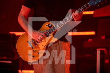 18/07/2022 - Jonny Greenwood, The Smile, bass and guitar - THE SMILE LIVE AT ROMA SUMMER FEST - CONCERTI - BAND STRANIERE