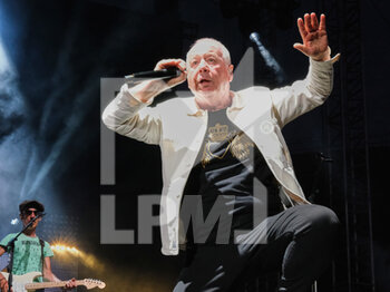 Simple MInds - 40 Years of Hits Tour - CONCERTI - BAND STRANIERE