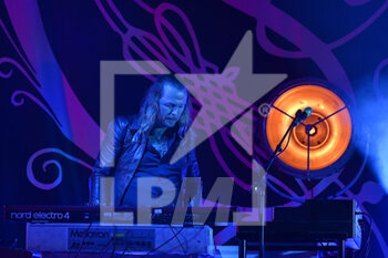 28/09/2022 - Joakim Svalberg of Opeth during the In Cauda Venenum Tour, on 28th September 2022 at the Teatro Antico di Ostia Antica, Rome, Italy. - OPETH IN CAUDA VENENUM TOUR - CONCERTI - BAND STRANIERE