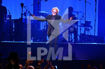 15/12/2022 - Mick Hucknall of Simply Red on stage - SIMPLY RED - BLUE EYE SOUL TOUR 2022 - CONCERTI - BAND STRANIERE