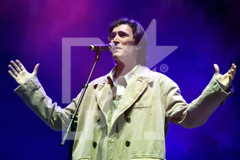 2022-05-01 - Giovanni Caccamo. - MAY 1ST IN TARANTO - CONCERTS - ITALIAN SINGER AND ARTIST
