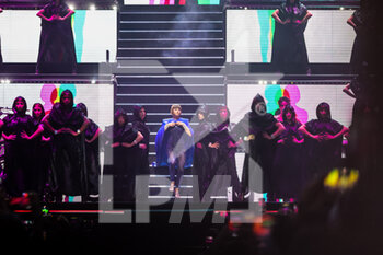 2022-07-13 - Alessandra Amoroso performs live on stage during Tutto Accade 2022 at  San Siro Stadium on July 13, 2022 in Milan, Italy - ALESSANDRA AMOROSO TUTTO ACCADE 2022 - MILAN ITALY - 2022-07-13 - CONCERTS - ITALIAN SINGER AND ARTIST