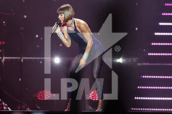 2022-07-13 - Alessandra Amoroso performs live on stage during Tutto Accade 2022 at  San Siro Stadium on July 13, 2022 in Milan, Italy - ALESSANDRA AMOROSO TUTTO ACCADE 2022 - MILAN ITALY - 2022-07-13 - CONCERTS - ITALIAN SINGER AND ARTIST