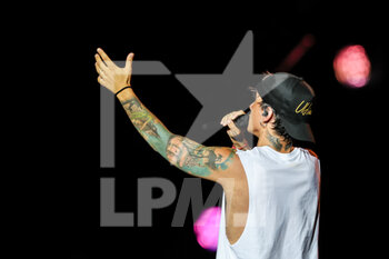 2022-07-23 - Ultimo performs live on stage during Stadi 2022 at  San Siro Stadium on July 23, 2022 in Milan, Italy - ULTIMO - STADI 2022 - MILAN - CONCERTS - ITALIAN SINGER AND ARTIST
