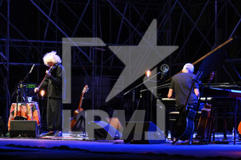 16/09/2022 - Angelo Branduardi during the concert Piano e Voce, at Teatro Antico Ostia Antica, 16th Rome 2022, Italy - ANGELO BRANDUARDI PIANO E VOCE - CONCERTI - CANTANTI E ARTISTI ITALIANI