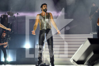 2022-10-02 - Marco Mengoni - MARCO MENGONI LIVE 2022 - CONCERTS - ITALIAN SINGER AND ARTIST