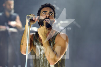 2022-10-02 - Marco Mengoni - MARCO MENGONI LIVE 2022 - CONCERTS - ITALIAN SINGER AND ARTIST
