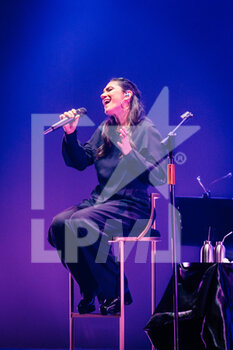 2022-12-09 - Elisa on stage - ELISA - AN INTIMATE NIGHT - CONCERTS - ITALIAN SINGER AND ARTIST