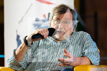 2022-06-25 - Francesco Guccini - CONFERRAL OF HONORARY CITIZENSHIP TO FRANCESCO GUCCINI - PRESS CONFERENCES - ITALIAN SINGER AND ARTIST