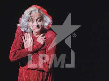 2022-08-01 - Drusilla Foer - DRUSILLA FOER - ELEGANTISSIMA ESTATE - THEATER - ITALIAN SINGER AND ARTIST