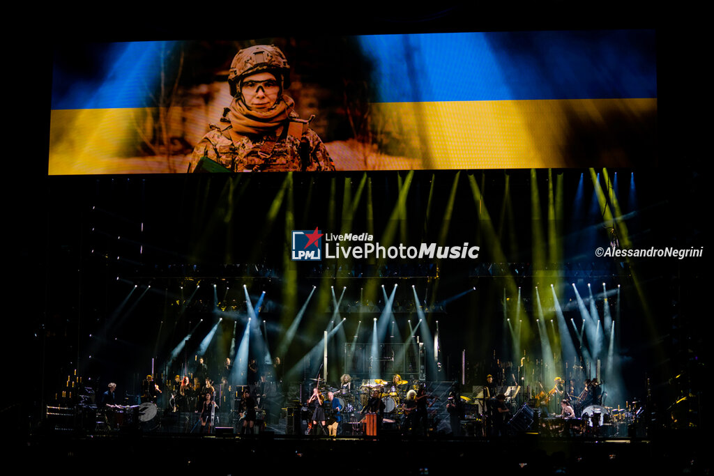 Hans Zimmer - CONCERTI - CANTANTI E ARTISTI STRANIERI