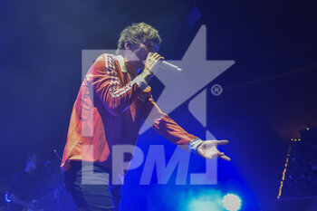 2022-08-30 - Louis Tomlinson in concert at Auditorium Parco della Musica on August 30, 2022 in Rome, Italy - LOUIS TOMLINSON IN CONCERT - CONCERTS - SINGER AND ARTIST