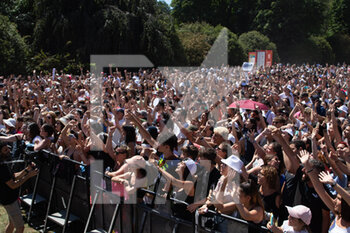25/06/2022 - The crowd for Anna in Teatro Burri during Party Like a Deejay - 2022 PARTY LIKE A DEEJAY - CONCERTI - FESTIVAL