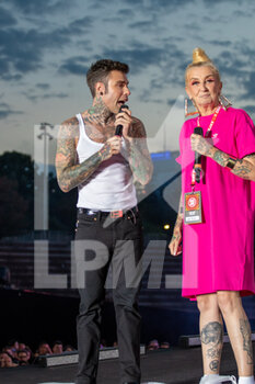 25/06/2022 - Fedez and La Pina in Arena Civica during Party Like a Deejay - 2022 PARTY LIKE A DEEJAY - CONCERTI - FESTIVAL