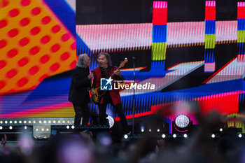 2023-07-06 - Canzian Bruno known professionally as Red Canzian (R) and Riccardo Fogli (R) of Pooh performs live on stage during AMICI X SEMPRE LIVE 2023 at  San Siro Stadium on July 06, 2023 in Milan, Italy - POOH - AMICI X SEMPRE LIVE 2023 - CONCERTS - ITALIAN MUSIC BAND