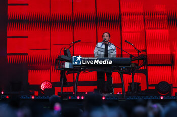 2023-07-06 - Fachinetti Camillo Lorenzo Ferdinando known professionally as Roby Facchinetti of Pooh performs live on stage during AMICI X SEMPRE LIVE 2023 at  San Siro Stadium on July 06, 2023 in Milan, Italy - POOH - AMICI X SEMPRE LIVE 2023 - CONCERTS - ITALIAN MUSIC BAND