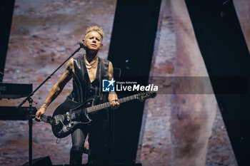 2023-07-12 - Martin Gore - Stadio Olimpico di Roma, Depeche Mode tour 2023 - Memento Mori - DEPECHE MODE - MEMENTO MORI TOUR - CONCERTS - MUSIC BAND