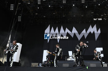 2023-07-16 - The Hives Live at Rock in Roma 2023, at Ippodromo delle Capannelle, July 16th 2023 Rome, Italy - THE HIVES -  EUROPEAN TOUR 2023 - CONCERTS - MUSIC BAND