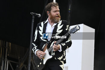 2023-07-16 - Vigilante Carlstroem of The Hives Live at Rock in Roma 2023, at Ippodromo delle Capannelle, July 16th 2023 Rome, Italy - THE HIVES -  EUROPEAN TOUR 2023 - CONCERTS - MUSIC BAND