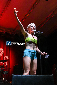 2023-08-15 - Amy Taylor - AMYL AND THE SNIFFERS - CONCERTS - MUSIC BAND