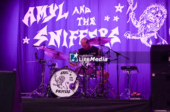 2023-08-15 - Bryce Wilson on the Drums - AMYL AND THE SNIFFERS - CONCERTS - MUSIC BAND
