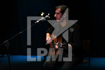 2023-01-23 - Carlo Capobianco during the Naska concert Rebel Unplugged Tour, 23th January 2023 at Auditorium Parco della Musica, Rome, Italy. - NASKA - REBEL UNPLUGGED TOUR - CONCERTS - ITALIAN SINGER AND ARTIST
