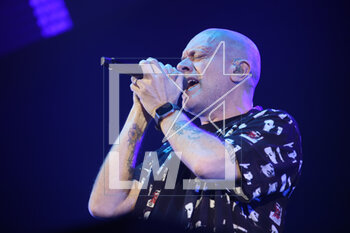 2023-03-28 - Italian singer and songwriter, former member of the pop band “883” Max Pezzali, performing on stage at Casalecchio Unipol Arena (Bologna) during his “MAX30 nei Palasport” - Casalecchio (Bologna), italy, March 28, 2023. Photo: Michele Nucci - MAX PEZZALI -  MAX30 NEI PALASPORT - CONCERTS - ITALIAN SINGER AND ARTIST