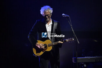 2023-05-21 - Niccolo Fabi performs during the live concert on May 21, 2023 at Auditorium Parco della Musica in Rome, Italy - NICCOLò FABI - TOUR 2023 - CONCERTS - ITALIAN SINGER AND ARTIST