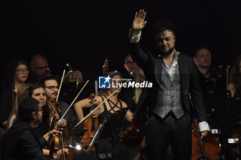 2023-05-21 - Music director Enrico Milozzi during the live concert of Niccolo Fabi on May 21, 2023 at Auditorium Parco della Musica in Rome, Italy - NICCOLò FABI - TOUR 2023 - CONCERTS - ITALIAN SINGER AND ARTIST
