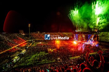 2023-06-29 - Supporters/Fans of Vasco Rossi - VASCO ROSSI -  LIVE TOUR 2023 - CONCERTS - ITALIAN SINGER AND ARTIST