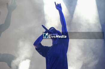 2023-08-26 - Bresh, stage name of Andrea Brasi during his live performs at AMA Music Festival on August 26, 2023 in Romano d’Ezzelino, Vicenza, Italy. - BRESH - ORO BLU TOUR - CONCERTS - ITALIAN SINGER AND ARTIST