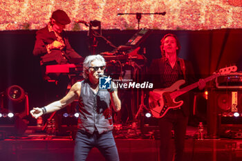 2023-10-10 - Ligabue, stage name of Luciano Riccardo Ligabue during his live performs at Arena di Verona for the first date on new tour “Dedicato a Noi” on October 10, 2023, Verona, Italy. - LIGABUE - DEDICATO A NOI - CONCERTS - ITALIAN SINGER AND ARTIST