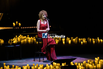 2023-10-29 - Fiorella Mannoia performing live during the concert “Luce” tour with Danilo Rea - FIORELLA MANNOIA E DANILO REA - 