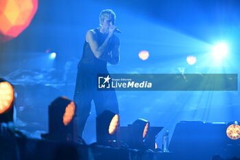 2023-11-18 - Italian singer Mr. Rain perform during last live show of 