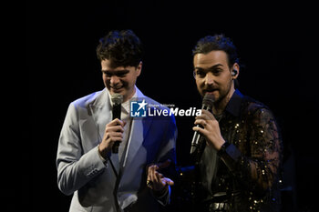 2023-12-14 - Davide Papasidero and Valerio Scanu during the live show at Ghione Theater - VALERIO SCANU LIVE SHOW - CONCERTS - ITALIAN SINGER AND ARTIST