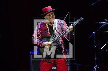 31/03/2023 - Australian jazz/fusion guitarist Frank Gambale during the Frank Gambale & All Stars Band concert in Rome, Italy on March 31, 2023 - FRANK GAMBALE & ALL STARS BAND - CONCERT - CONCERTI - CANTANTI E ARTISTI STRANIERI