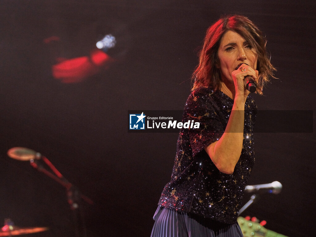 Giorgia - Blu Live - CONCERTI - CANTANTI E ARTISTI STRANIERI