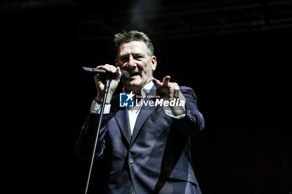 Tony Hadley - Mad About You - CONCERTI - CANTANTI E ARTISTI STRANIERI