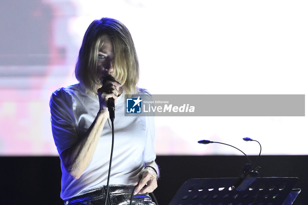 Kim Gordon - Ostia Antica Festival - CONCERTI - CANTANTI E ARTISTI STRANIERI