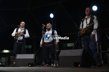 2023-07-11 - Bokan Stankovic, Dragic Velickovic and Stojan Dimov during The Goran Bregovic Wedding and Funeral Band during the Live Concert at Villa Ada 2023, July 11th 2023 Rome, Italy - THE GORAN BREGOVIC WEDDING AND FUNERAL BAND - CONCERTS - SINGER AND ARTIST