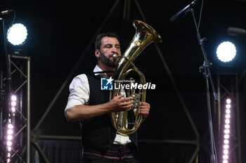 2023-07-11 - Aleksandar Rajkovic during The Goran Bregovic Wedding and Funeral Band during the Live Concert at Villa Ada 2023, July 11th 2023 Rome, Italy - THE GORAN BREGOVIC WEDDING AND FUNERAL BAND - CONCERTS - SINGER AND ARTIST