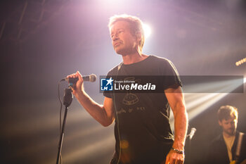 2023-11-18 - David Duchovny - DAVID DUCHOVNY - CONCERTS - SINGER AND ARTIST
