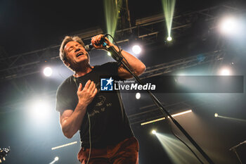 David Duchovny - CONCERTS - SINGER AND ARTIST