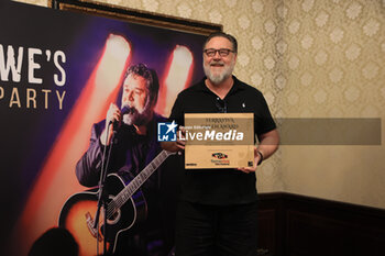 2023-06-26 - New Zealander actor Russell Crowe during the press conference to present his only Italian concert of the “Indoor Garden Party” in which the actor and the organizer 