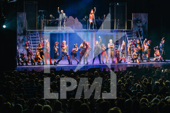 2023-02-02 - We Will Rock You on stage - WE WILL ROCK YOU - THEATRE - SHOWS
