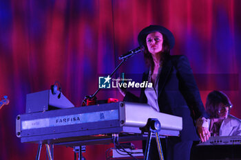 2024-04-16 - Italian band Baustelle performing on stage at Europauditorium during their 2024 “Intimo sexy! tour” - Bologna, Italy, April 16, 2024 - photo Michele Nucci - BAUSTELLE “INTIMO SEXY! TOUR” 2024 - CONCERTS - ITALIAN MUSIC BAND