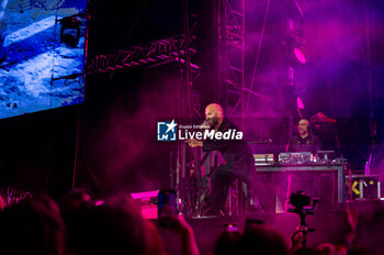 2024-06-15 - NEGRAMARO live at Stadio Diego Armando Maradona, Naples 15-06-24. Giuliano Sangiorgi - NEGRAMARO - CONCERTS - ITALIAN MUSIC BAND